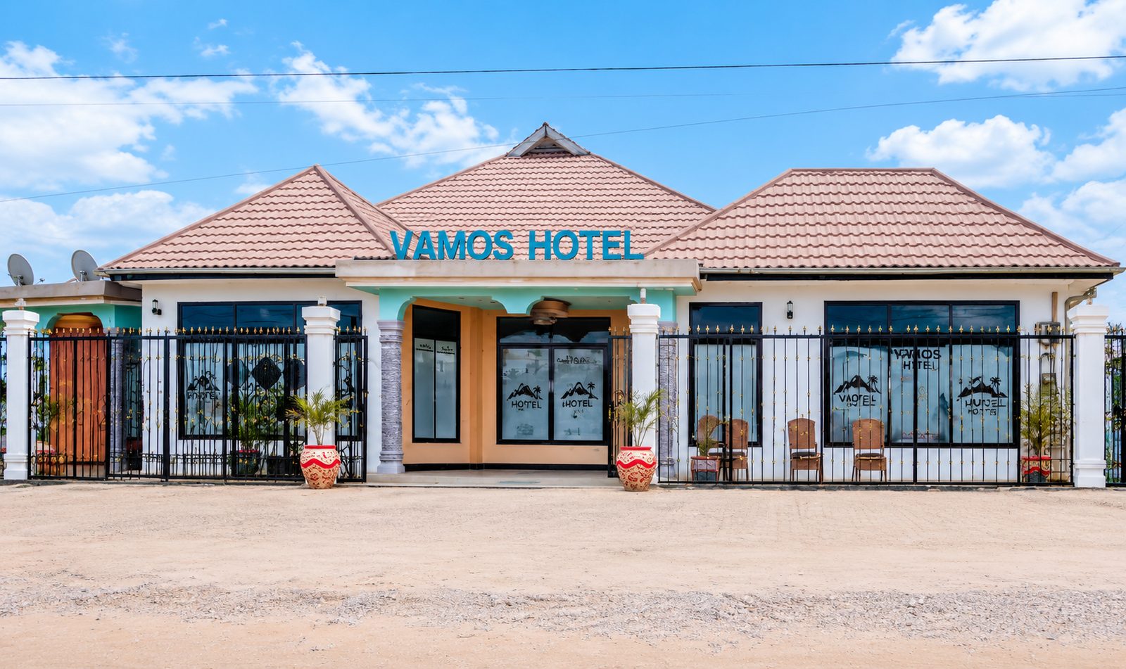 Vamos Hotel Mafinga main building and entrance